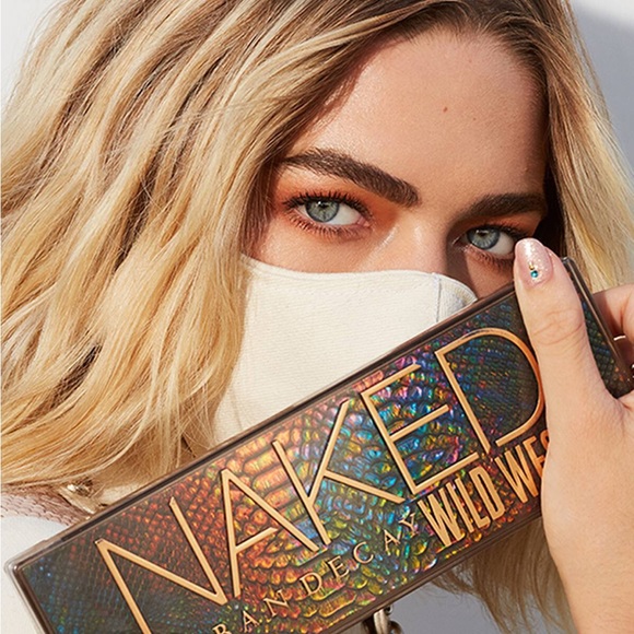 🎉🔥HOST PICK🔥🎉❤️Urban Decay ❤️Wild West Eyeshadow Palette - Picture 2 of 11